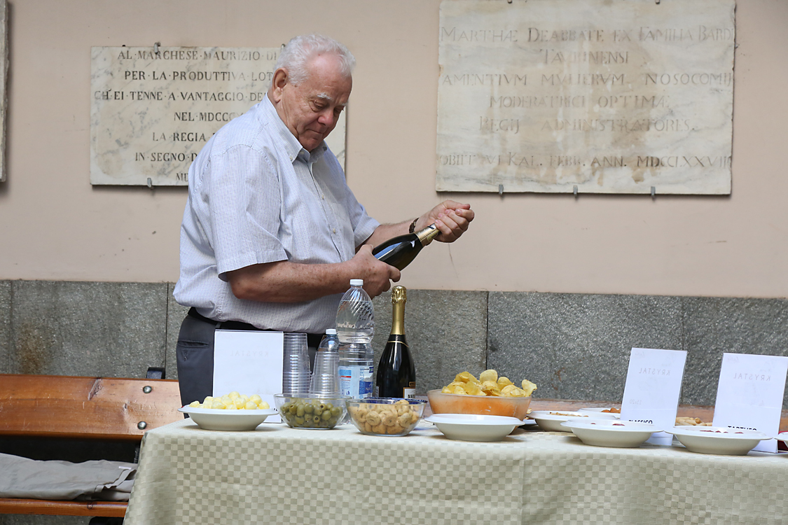 Restauri Santo Sudario - Museo della Sindone_014.jpg